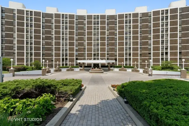 1500 Sheridan Road #1K, Wilmette, IL 60091 - Image #1