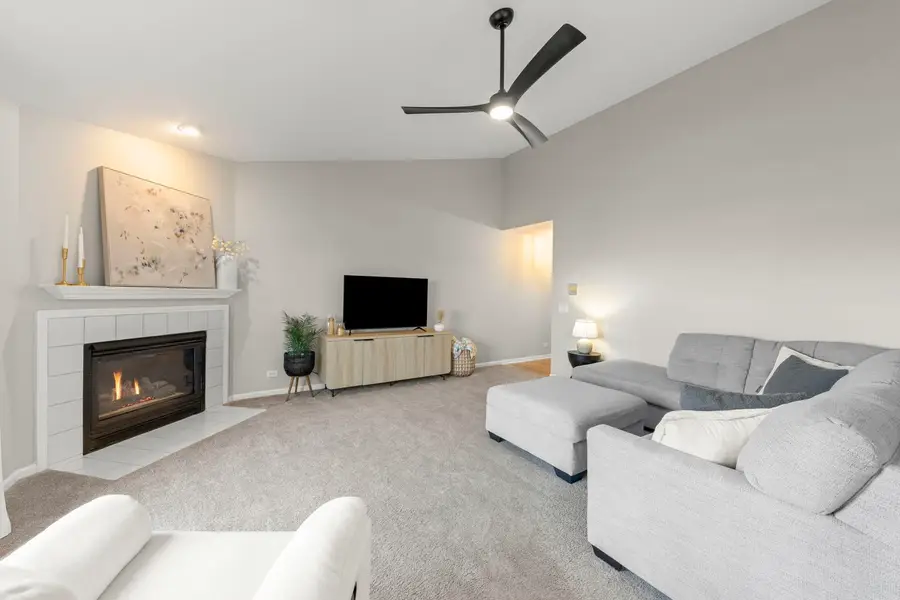 809 Constance Lane #809, Sycamore, IL 60178 - Image #3