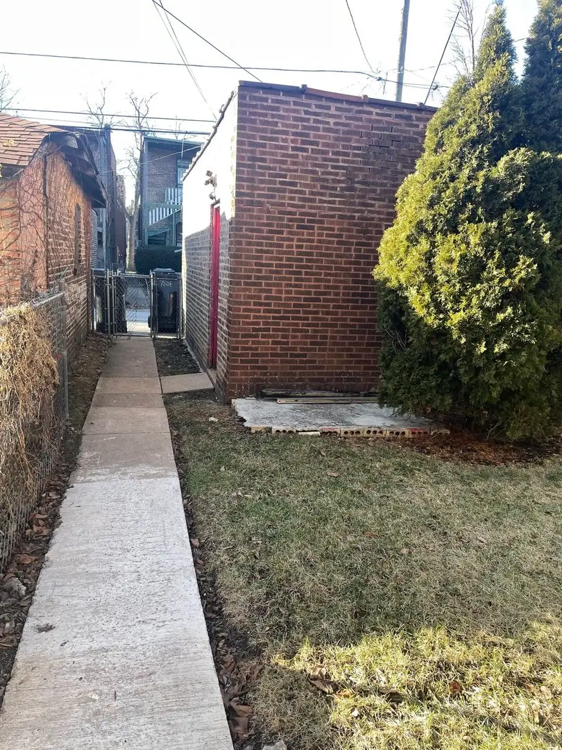 7824 S Ridgeland Avenue, Chicago, IL 60649 - Image #3