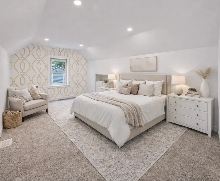 3019 W Lincoln Road, McHenry, IL 60051 - Image #2