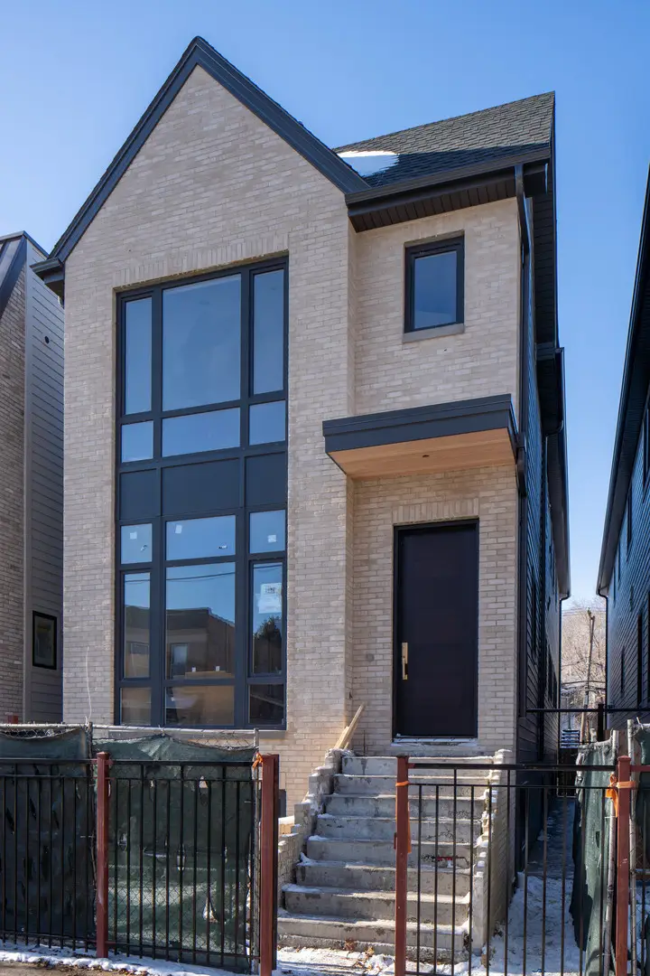 Address Withheld By Seller, Chicago, IL 60614 - #1