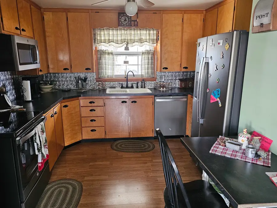 1504 Flock Avenue, Rock Falls, IL 61071 - Image #3