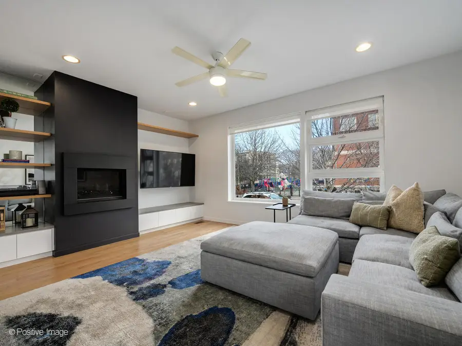 3129 W Belden Avenue, Chicago, IL 60647 - Image #2