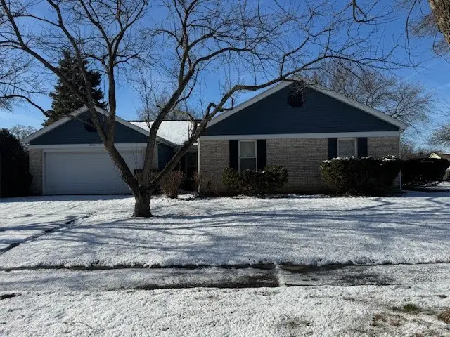 2301 Providence Court, Naperville, IL 60565 - Image #2