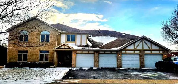 18440 Pine Lake Drive #1, Tinley Park, IL 60477