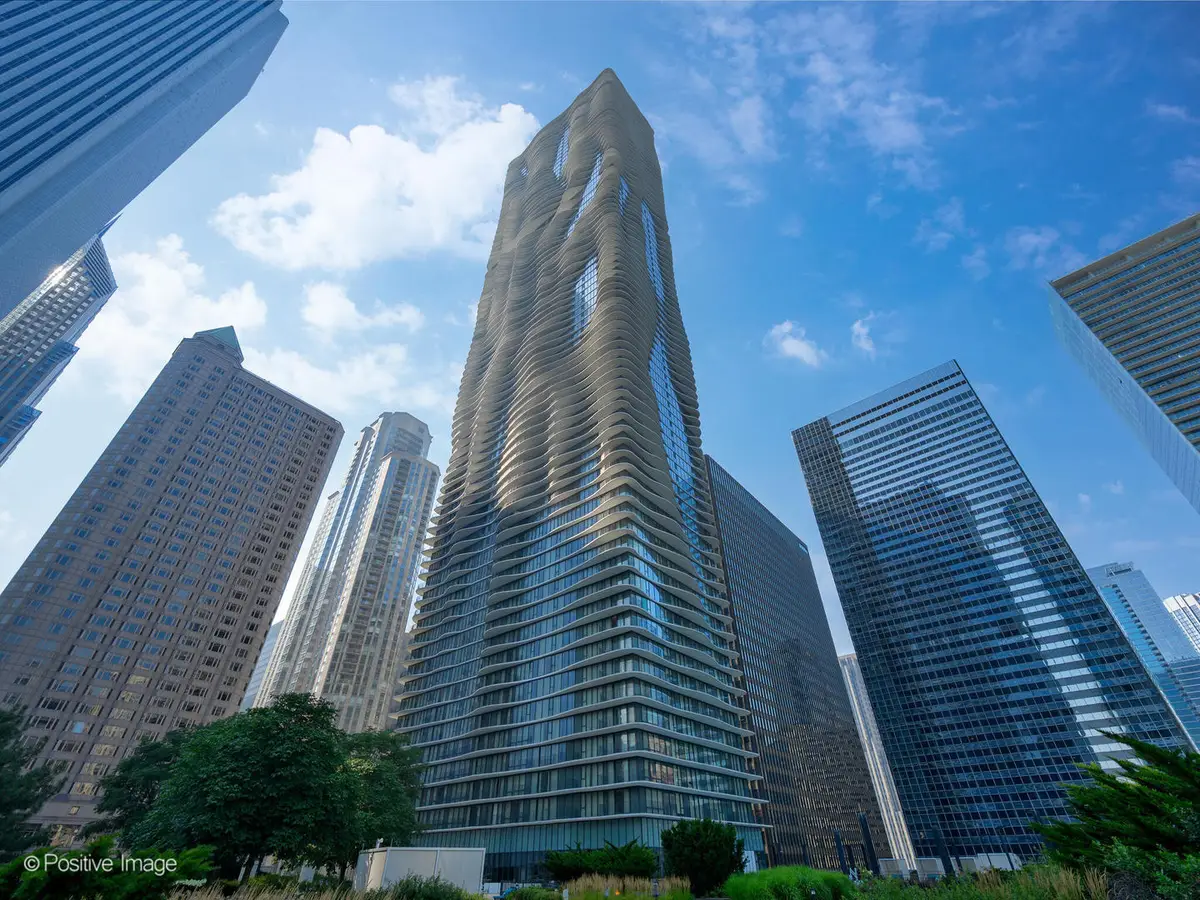 225 N Columbus Drive #6301, Chicago, IL 60601 - Image #1