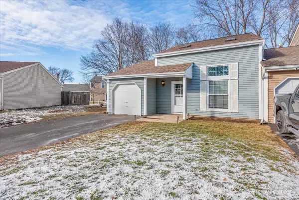 624 Yale Lane #624, Island Lake, IL 60042