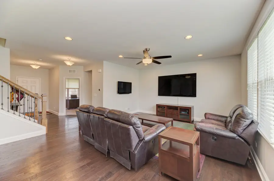 8288 Mulberry Drive, Woodridge, IL 60517 - #2