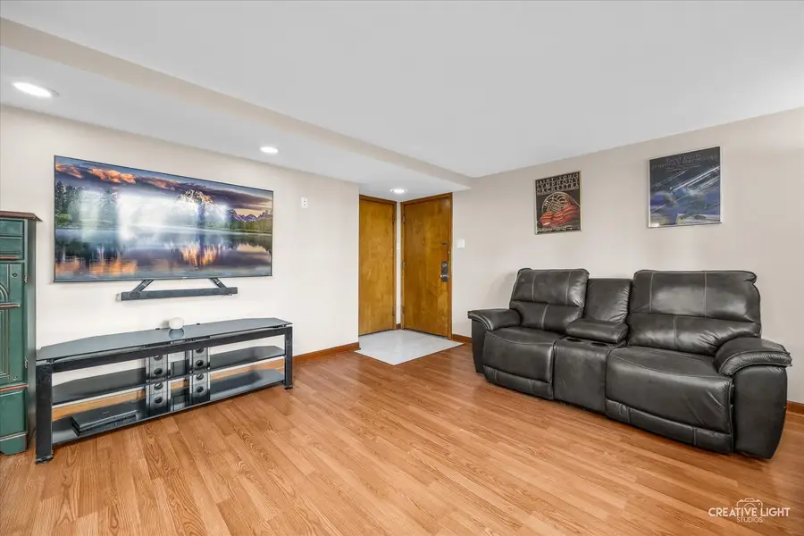 Address Withheld By Seller, Oak Park, IL 60302 - Image #3