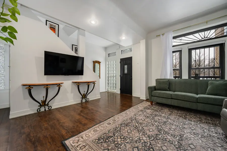 2851 W Division Street, Chicago, IL 60622 - #3