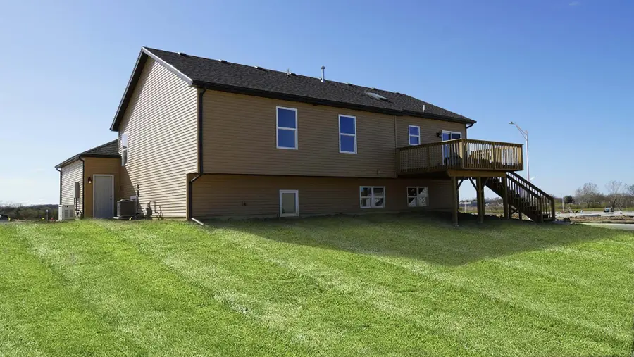 8240 Dylan Drive, Merrillville, IN 46410 - Image #3