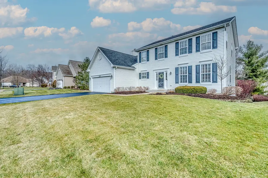 3622 Provence Drive, Saint Charles, IL 60175 - Image #2