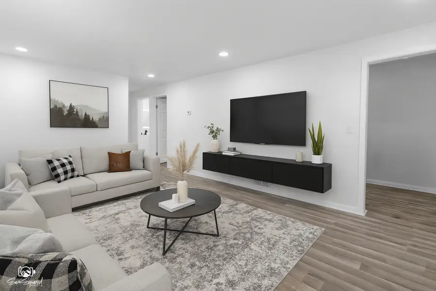 5636 S Carpenter Street, Chicago, IL 60621 - Image #2