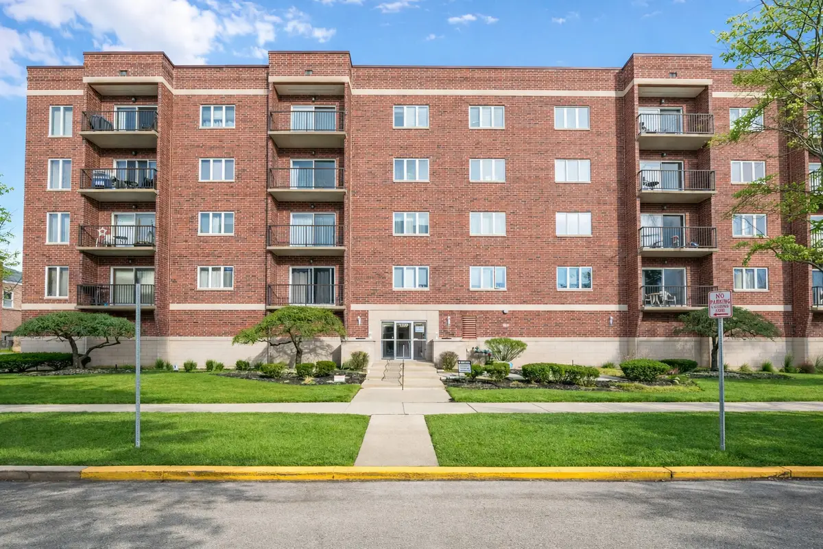 1330 Perry Street #504, Des Plaines, IL 60016 - Image #1