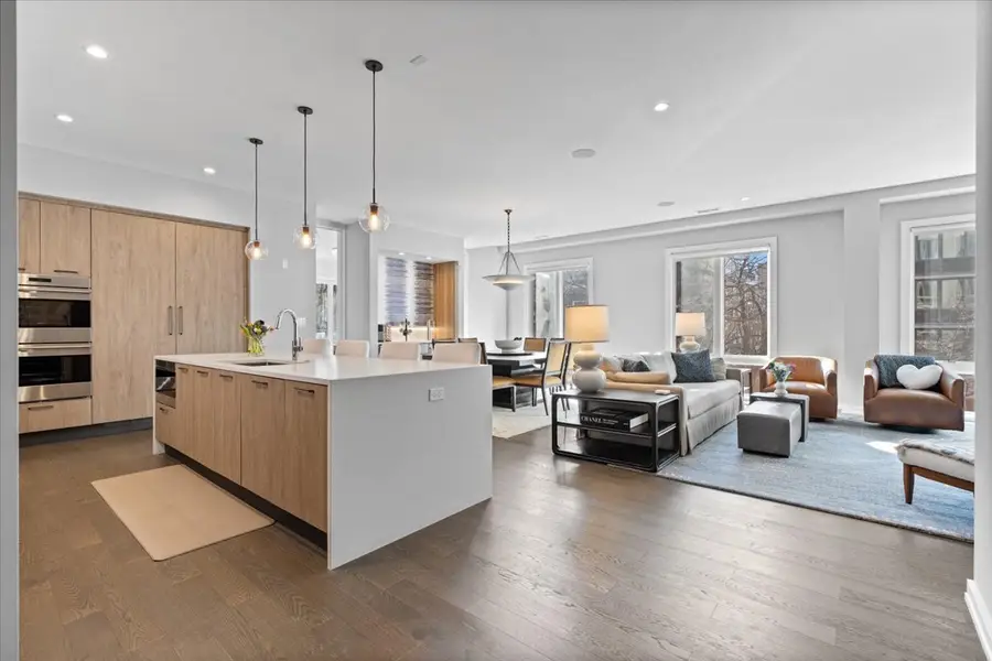 Address Withheld By Seller, Chicago, IL 60614 - Image #3