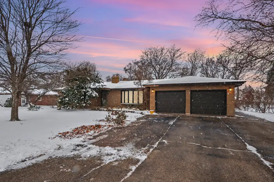 24304 S Frontage Road, Channahon, IL 60410 - Image #2