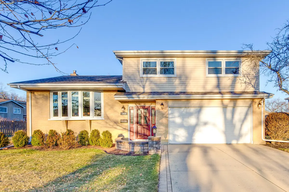 1810 E Waverly Drive, Arlington Heights, IL 60004 - Image #1
