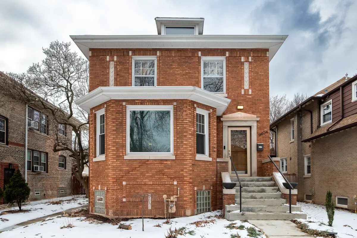 9604 S Hamilton Avenue, Chicago, IL 60643 - Image #1