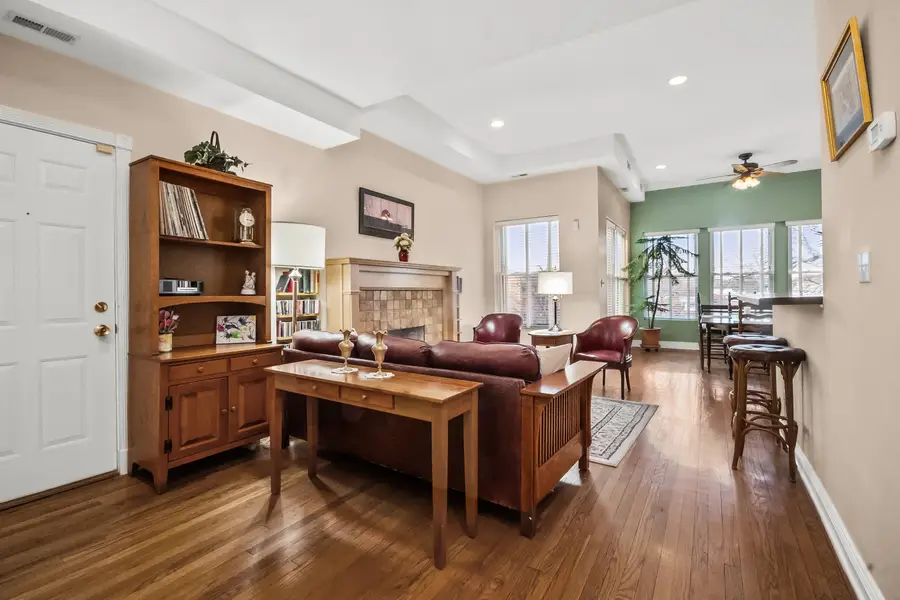 6703 N Bosworth Avenue #A3, Chicago, IL 60626 - Image #2