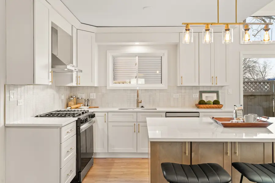 2817 Modaff Road, Naperville, IL 60565 - Image #3