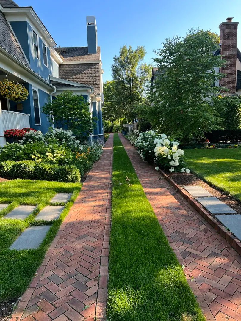 90 E Woodland Road, Lake Forest, IL 60045 - Image #2