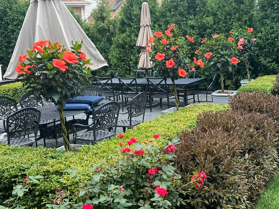 90 E Woodland Road, Lake Forest, IL 60045 - Image #3