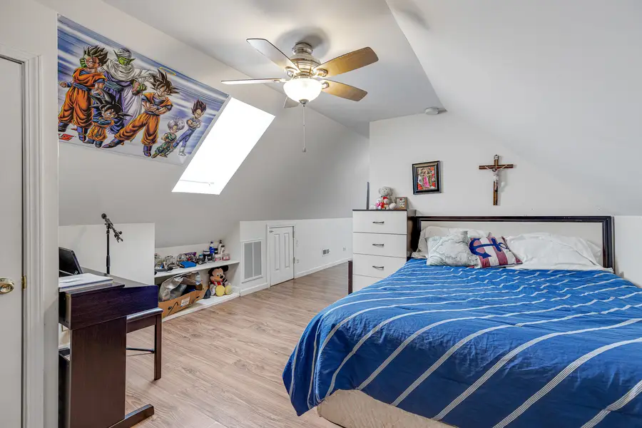 2135 N Menard Avenue, Chicago, IL 60639 - Image #3