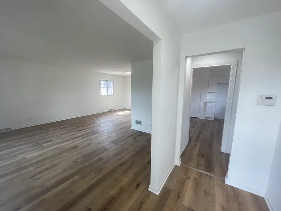 2220 W 158th Street, Markham, IL 60428 - Image #3