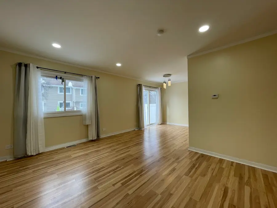 1105 Sandpiper Court, Bartlett, IL 60103 - Image #2