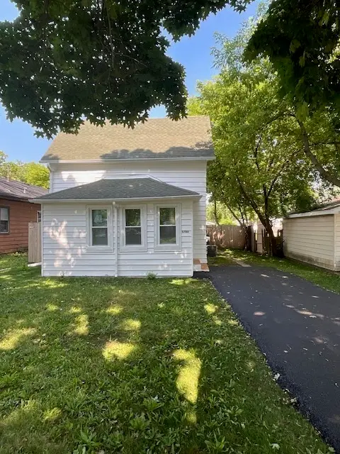 1703 Hermon Avenue, Zion, IL 60099 - Image #1