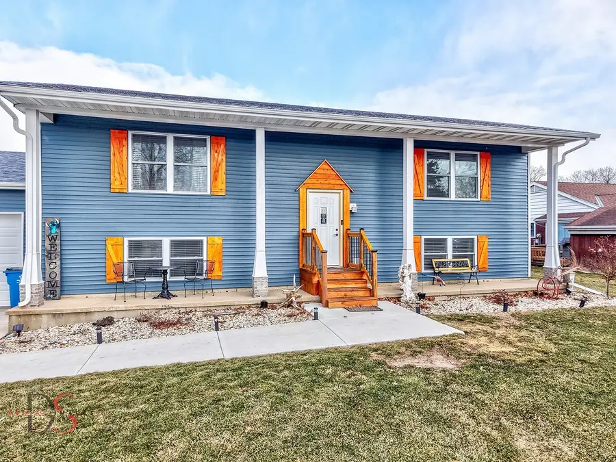 4 Maplewood Lane, Ottawa, IL 61350 - Image #3