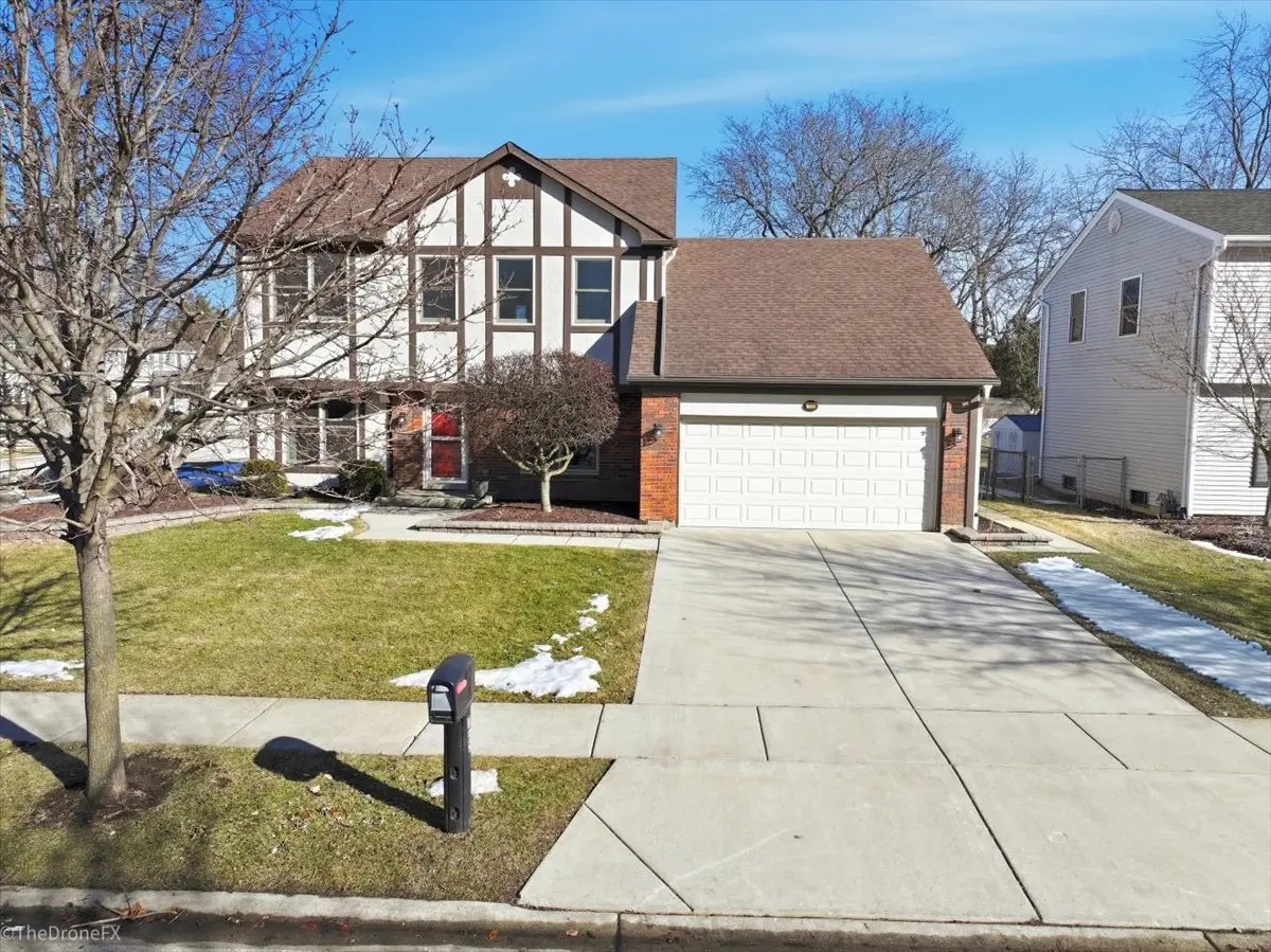 725 Leslie Lane, Schaumburg, IL 60194 - #1