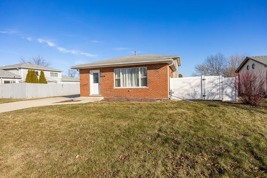 25727 S Mccorkle Avenue, Monee, IL 60449 - Image #2