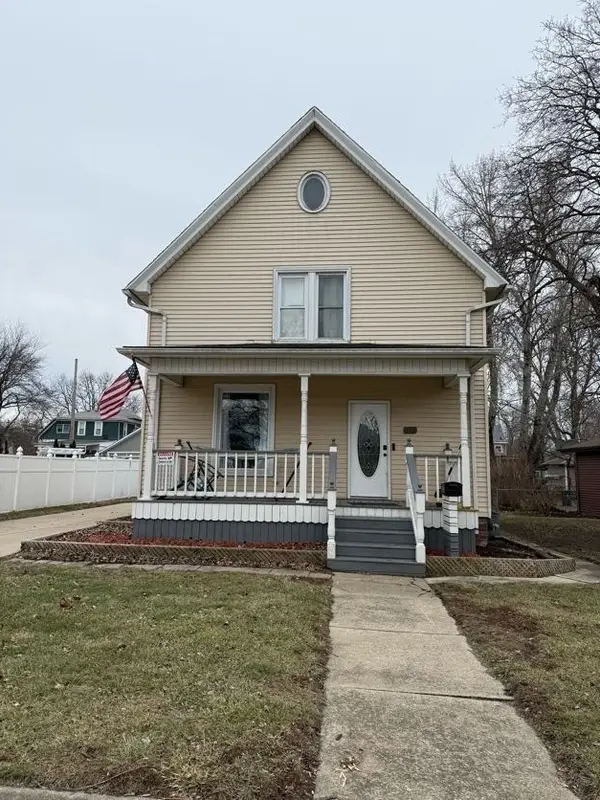 316 W Henry Street, Pontiac, IL 61764