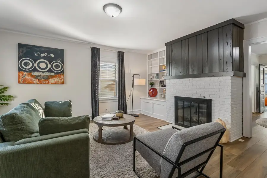 1003 W William Street, Champaign, IL 61821 - #2