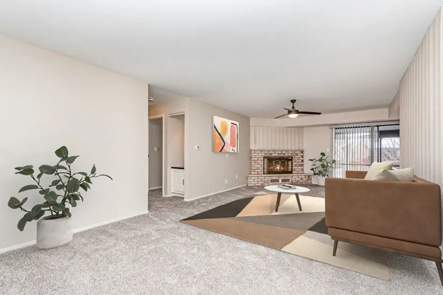 740 Saint Andrews Lane #21, Crystal Lake, IL 60014 - Image #3