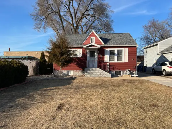 1035 Allaire Avenue, Aurora, IL 60506