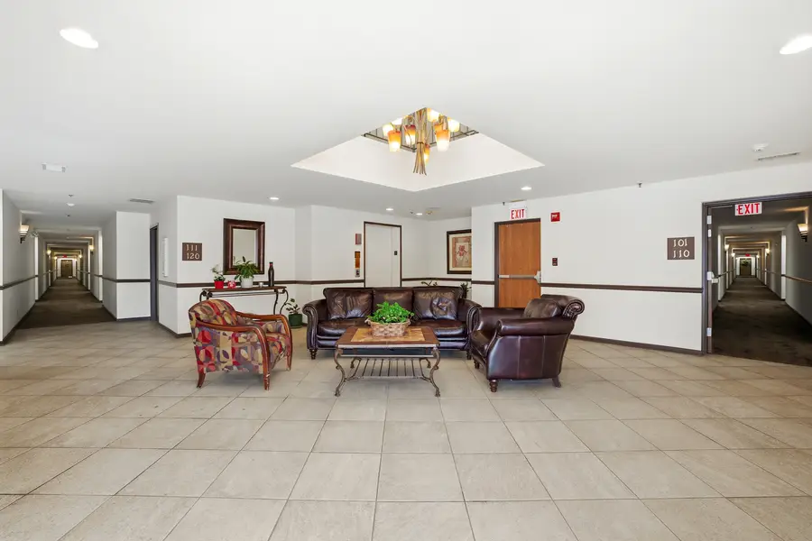Address Withheld By Seller, Elk Grove Village, IL 60007 - Image #2