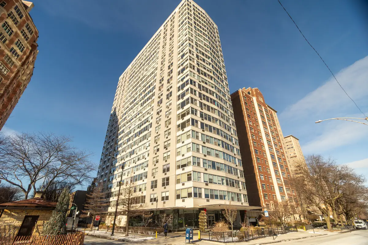 3900 N Lake Shore Drive #7G, Chicago, IL 60613 - Image #1