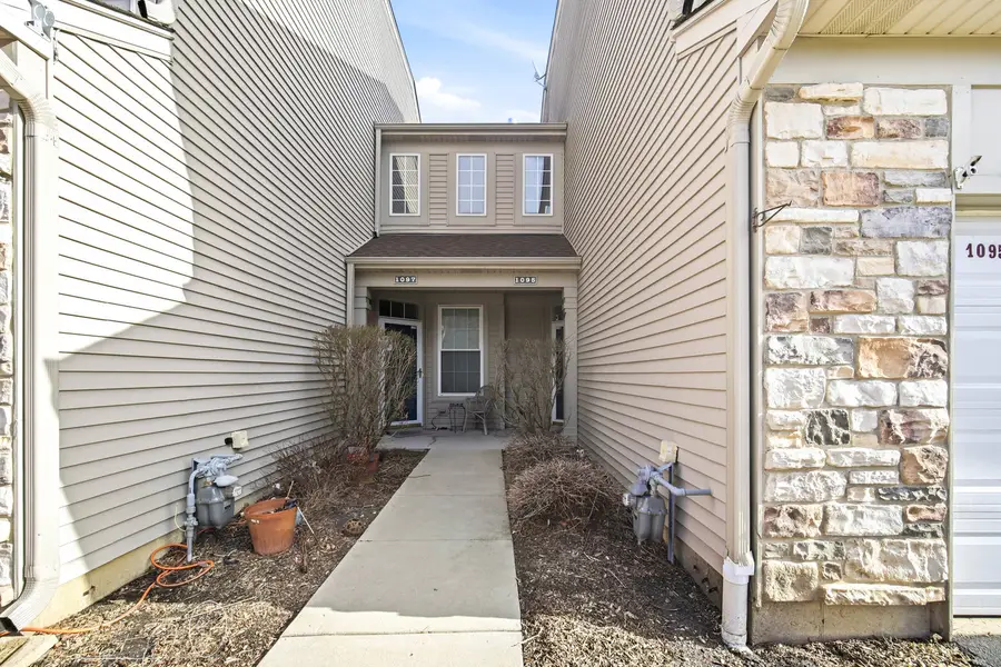 1095 Ellsworth Drive, Grayslake, IL 60030 - Image #3