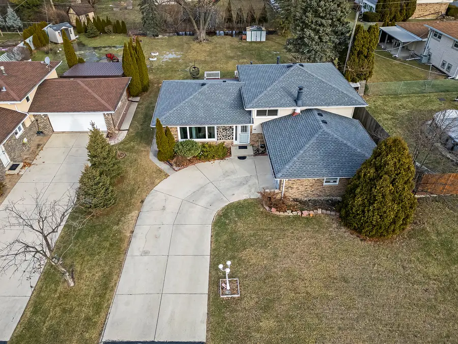 7818 W 101st Place, Palos Hills, IL 60465 - Image #3