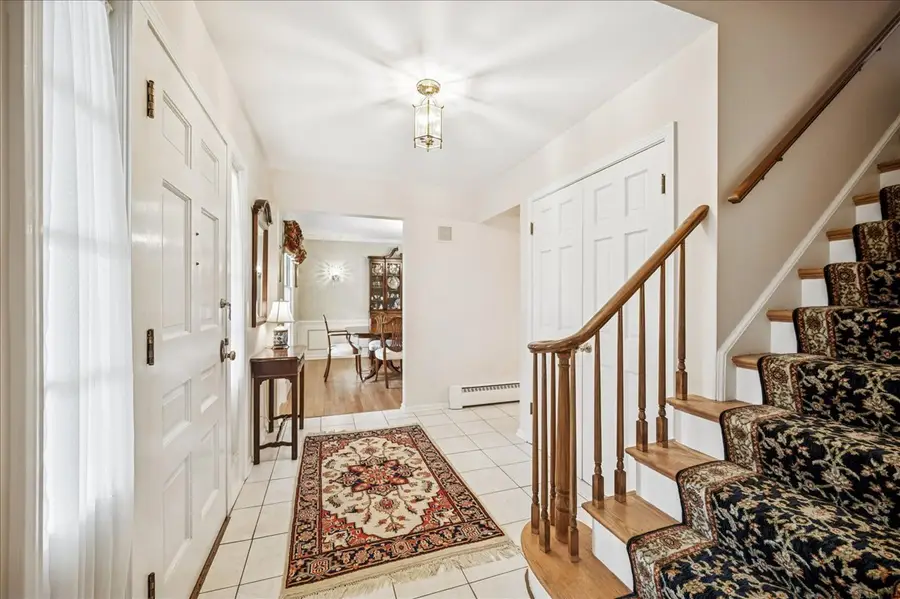 1245 Canterbury Lane, Glenview, IL 60025 - Image #3