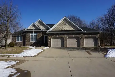 10 Timbers Court, Bloomington, IL 61701 - Image #1