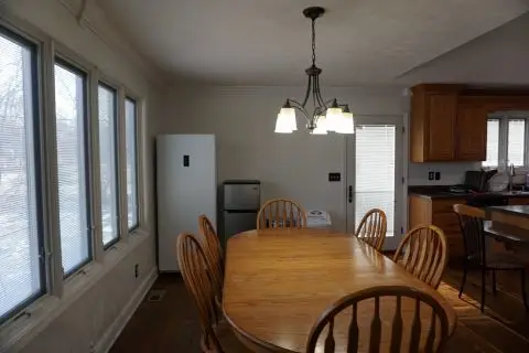 10 Timbers Court, Bloomington, IL 61701 - Image #2