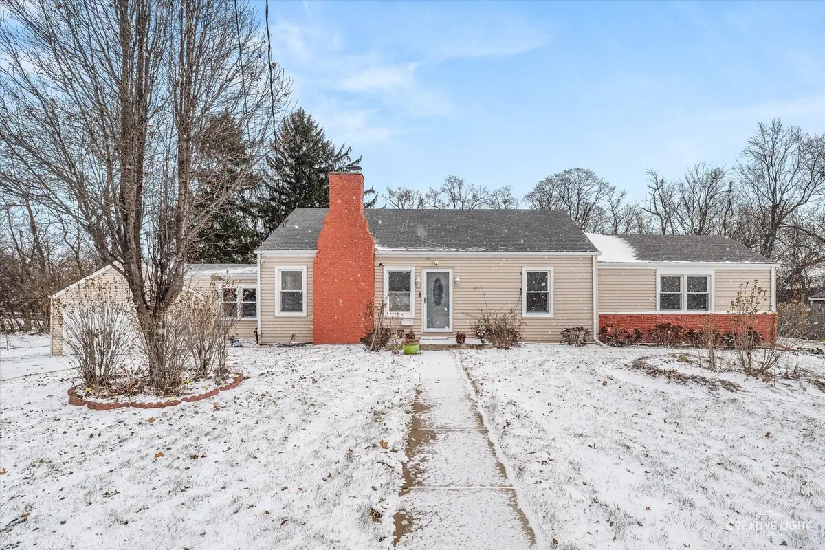 421 N Neltnor Boulevard, West Chicago, IL 60185 - Image #1