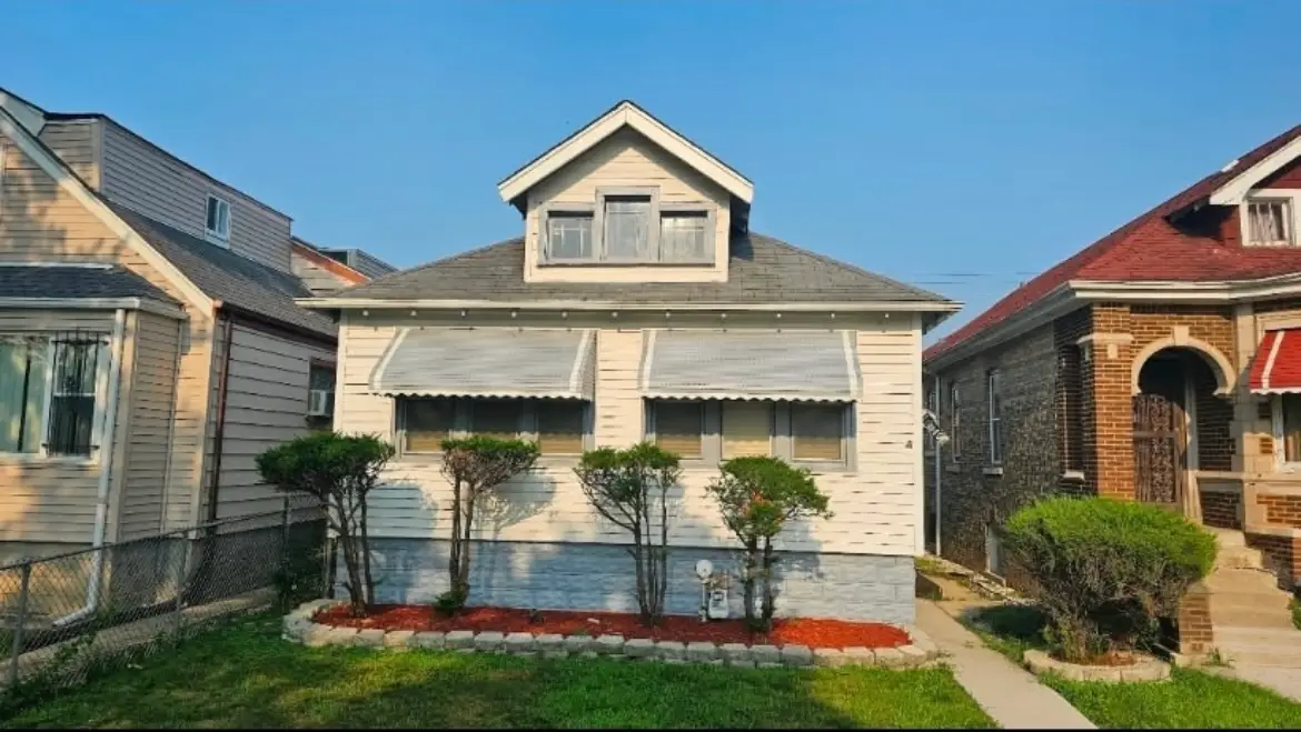 10549 S Eggleston Avenue, Chicago, IL 60628 - Image #1