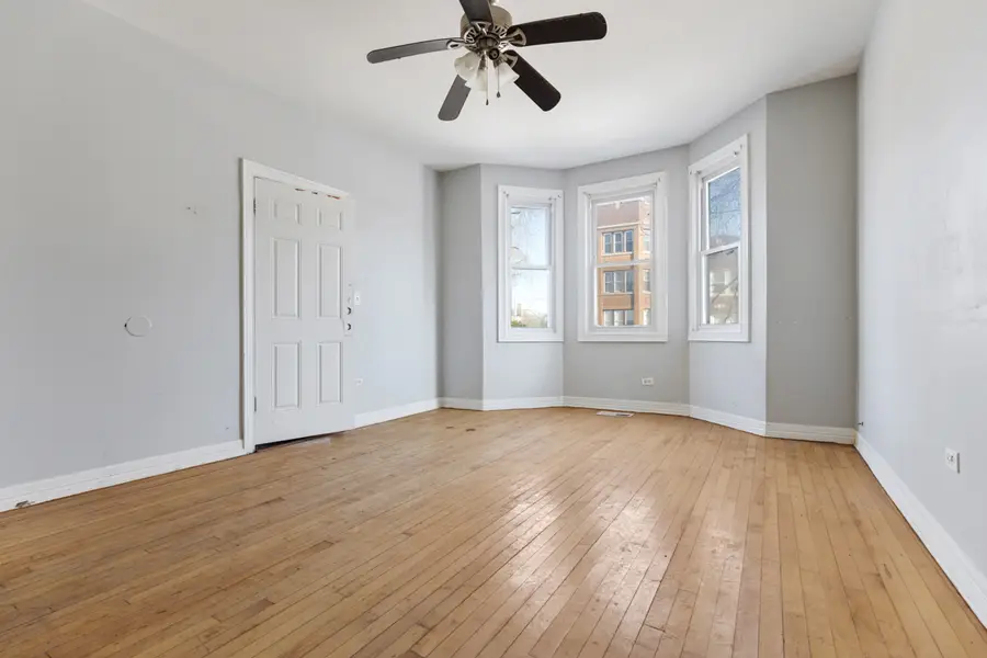 8008 S Escanaba Avenue, Chicago, IL 60617 - Image #2