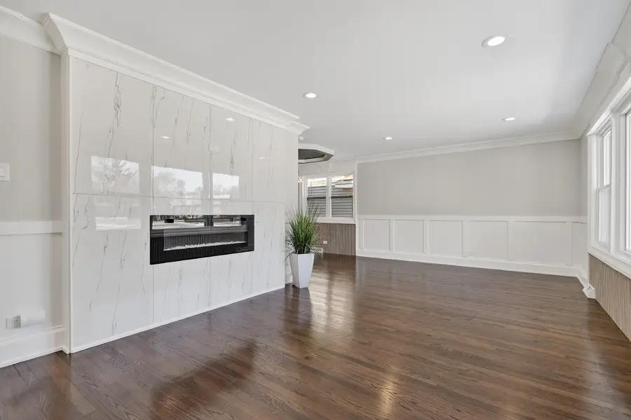 15554 S Park Avenue, South Holland, IL 60473 - Image #2