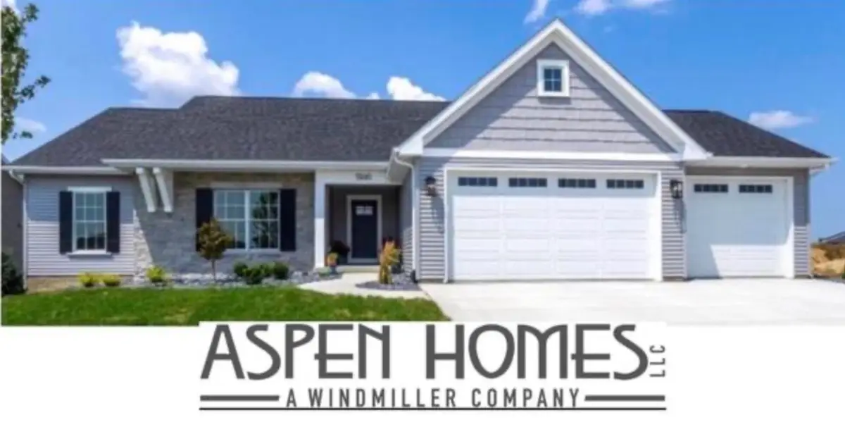 7001 Black Oak Drive, Bettendorf, IA 52722 - Image #1