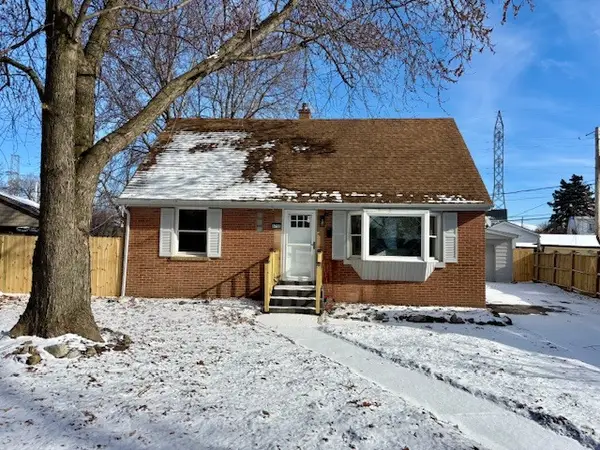 6755 Maple Court, Bridgeview, IL 60455